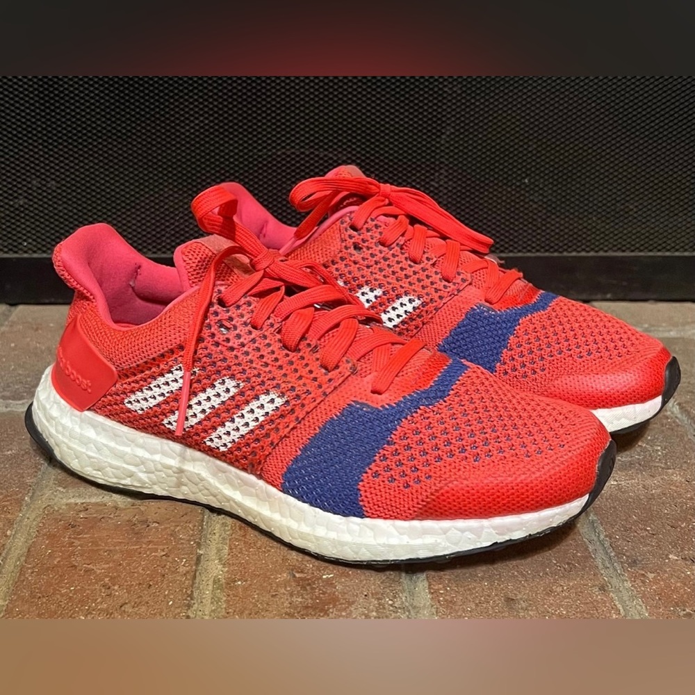 Adidas Women’s Ultra Boost Running Shoe, Size 5.5